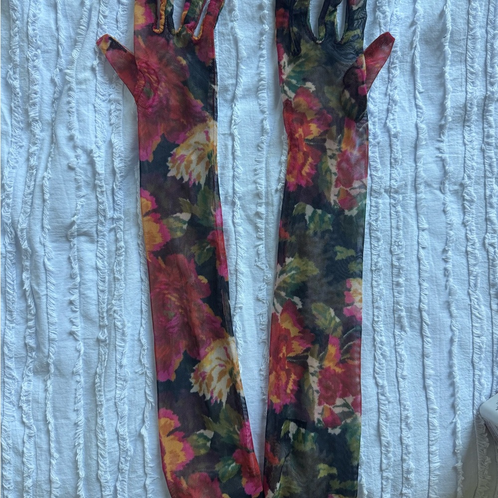 Sheer Floral Long mesh Gloves